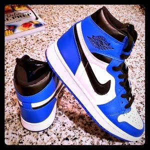 Jordan 1 Retro High Game Royal Blue